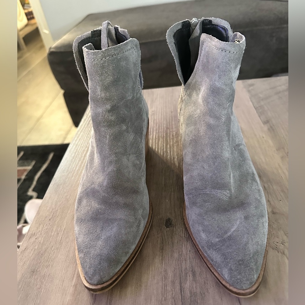 Elegant Gray Suede Ankle Booties
